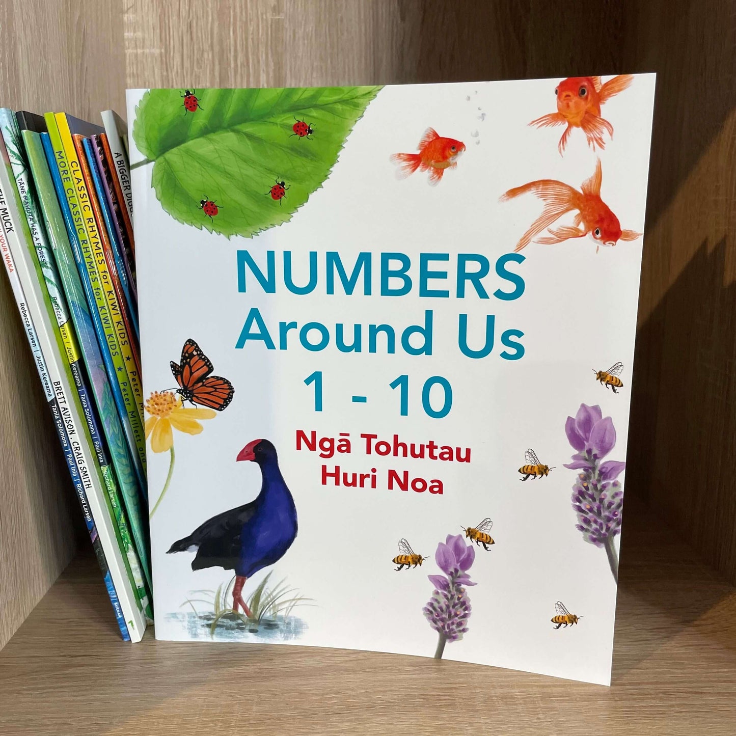 Numbers Around Us 1-10 - Ngā Tohutau Huri Noa