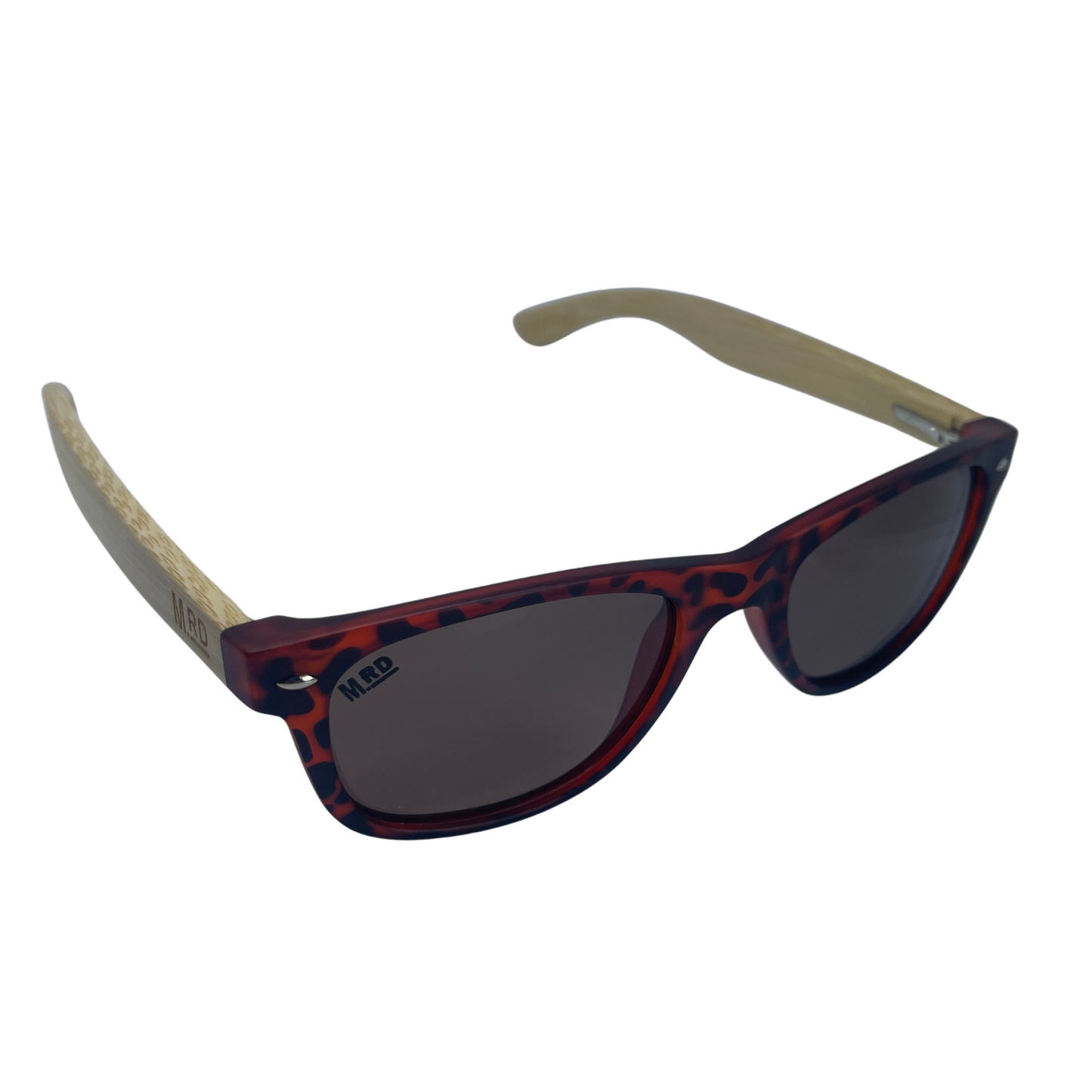 Kids sunglasses with Tortoiseshell frame and wooden arms.