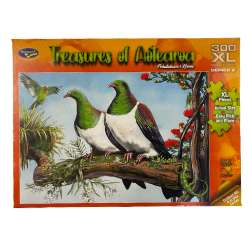 Pohutukawa and Kereru jigsaw puzzle.