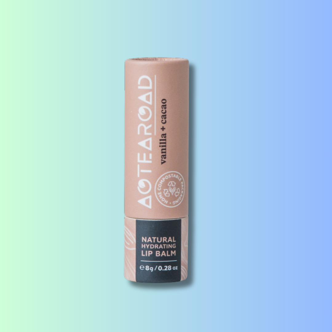 Vanilla & Cacao lipbalm in a cardboard tube.