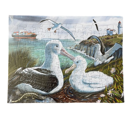 Tray puzzle featuring nesting Albatross birds.