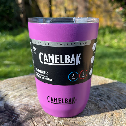 Stainless steel coffee tumbler from Camelbak in a magenta colour.