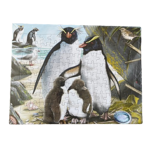 Tray puzzle featuring a family of penguins.