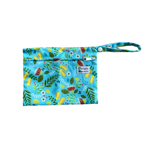 Wet bag with native New Zealand flower print.