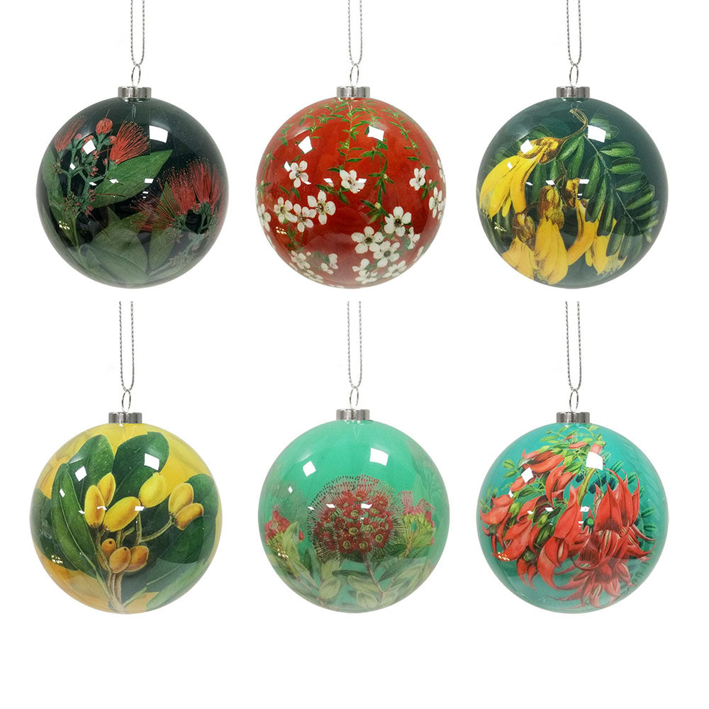 Set of 6 Christmas baubles featuring New Zealand botanical designs.
