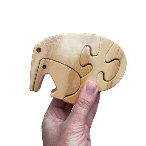 Natural wooden adult and baby Kiwi bird puzzle.