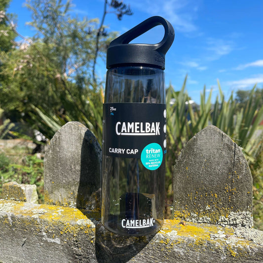 Camelbak Carry Cap drink bottle in charcoal.