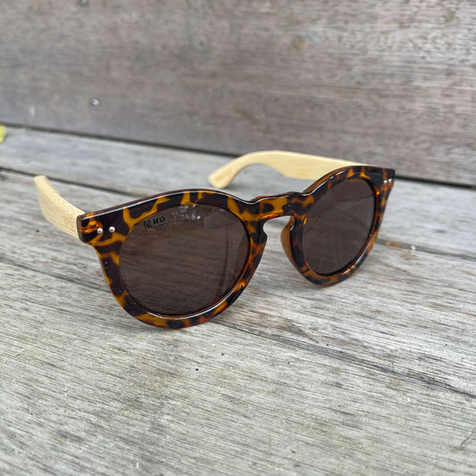 Womens sunglasses with brown tortoiseshell frames and bamboo arms in a Grace Kelly style.