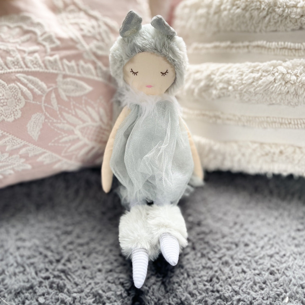 Sleepy Luna doll soft toy
