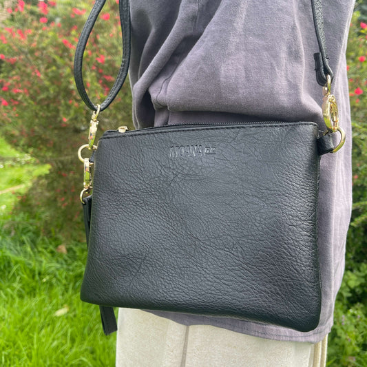 Black clutch from Moana Rd.