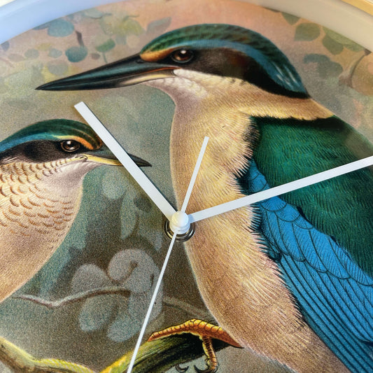 Wooden framed clock with pair of Kingfisher birds pictured on the face.