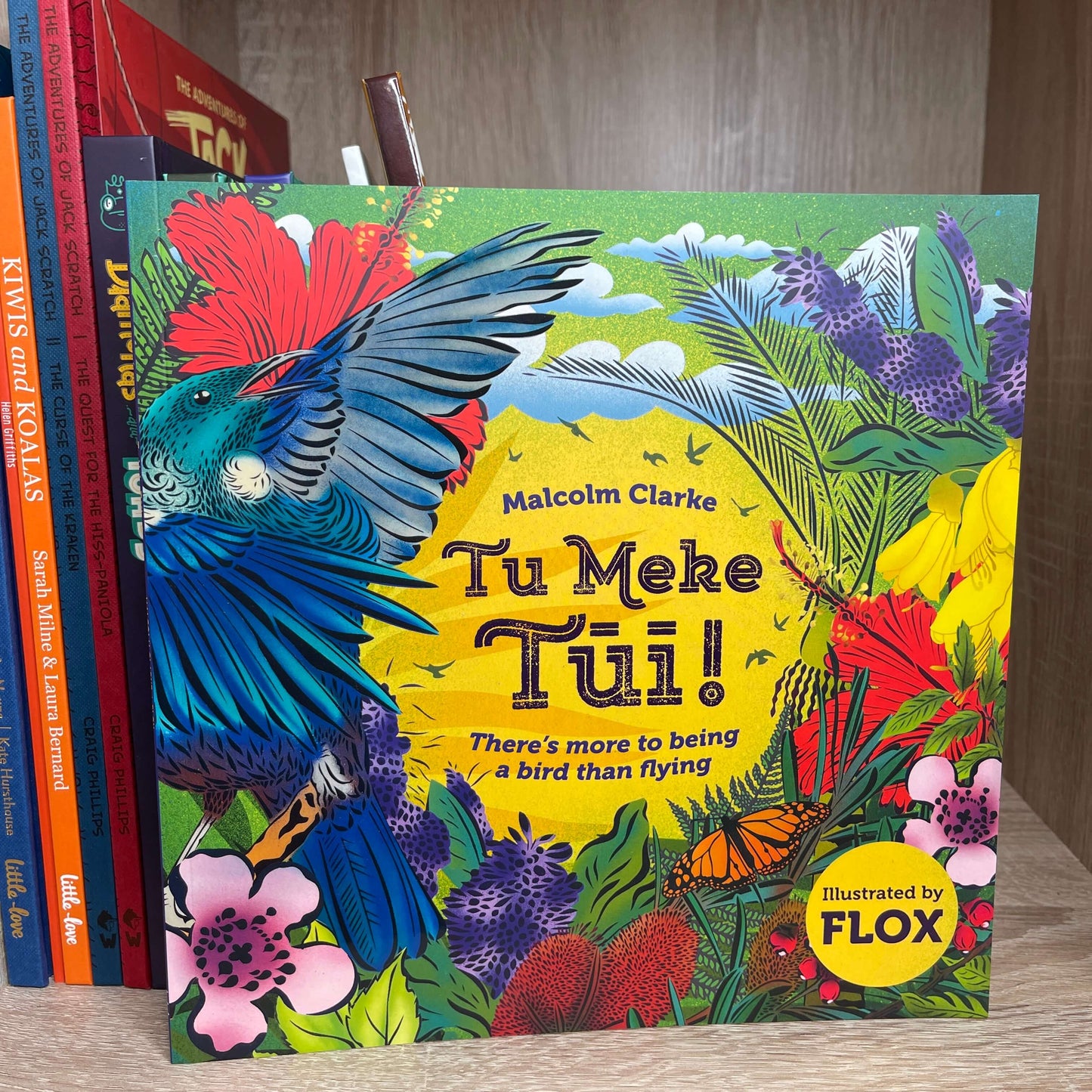 Children's book Tu Meke Tui by Malcolm Clarke and illustrated by Flox.