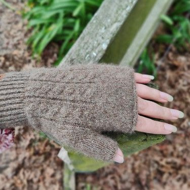 Fingerless gloves in natural brown wool by Wyld.